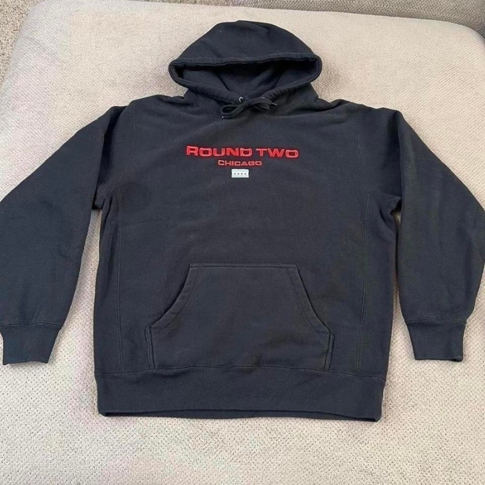 Round Two Chicago Hoodie Black Red Large Made in USA Streetwear Sweatshirt